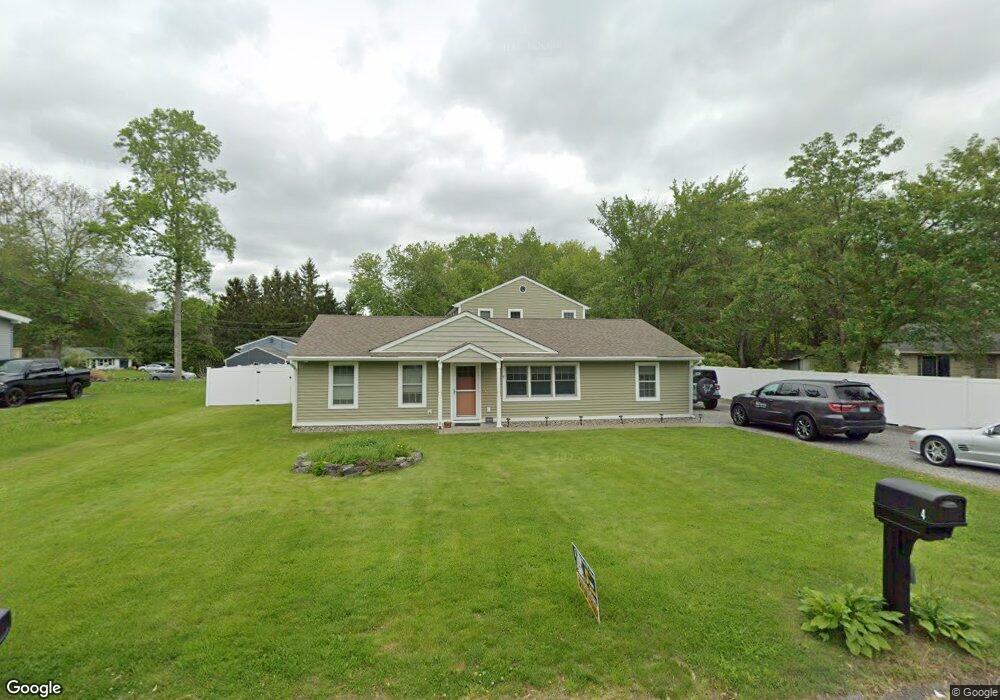 4 Blacksmith Dr, Ledyard, CT 06339 - photo 1