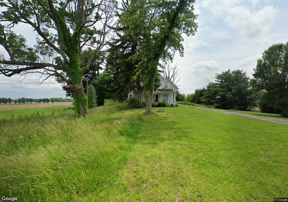 7215 W 450 S, Edinburgh, IN 46124 - photo 1