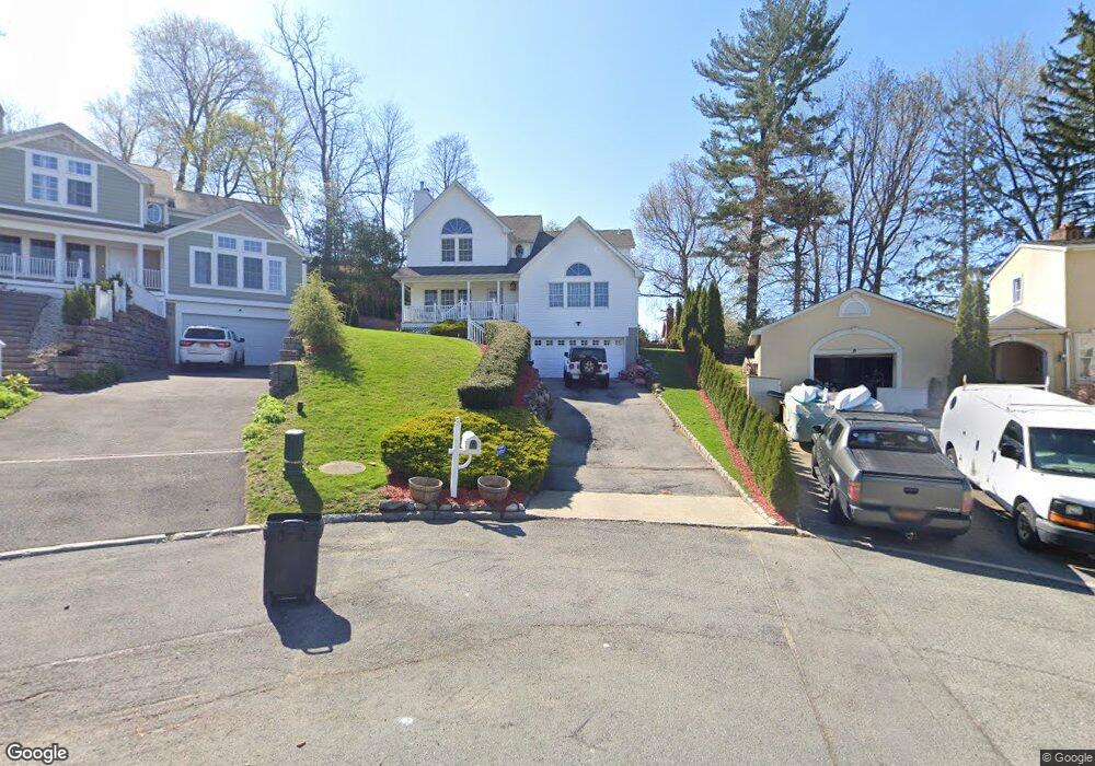 14 Via Trenta Ct, Yonkers, NY 10710 - photo 1