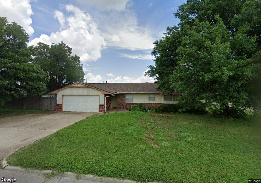 5601 NW 64th St, Warr Acres, OK 73132 - photo 1