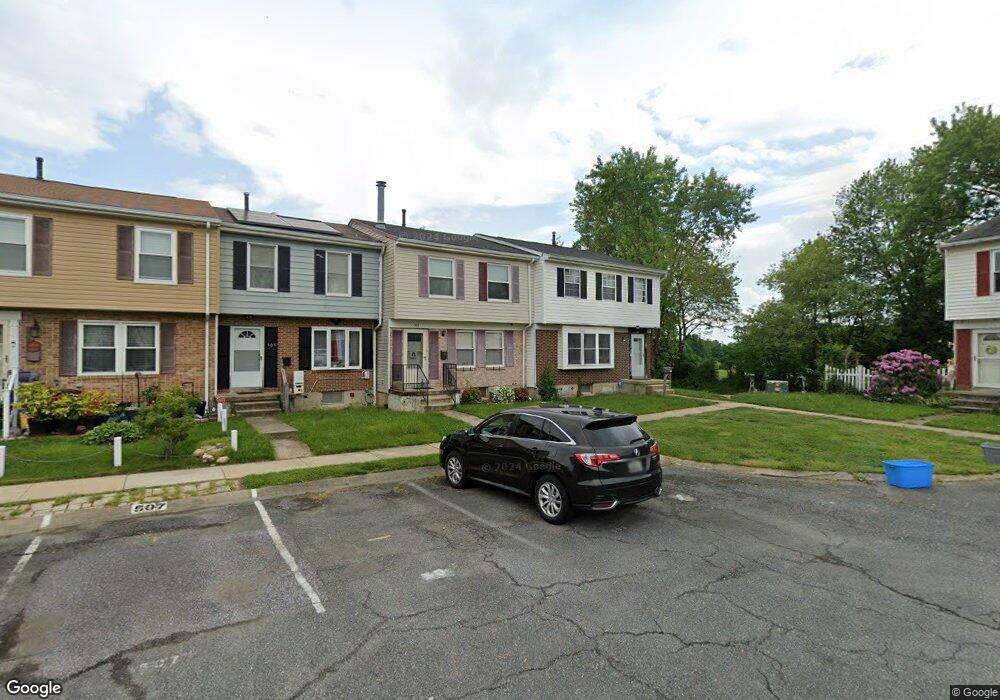 505 Jamestown Ct, Edgewood, MD 21040 - photo 1