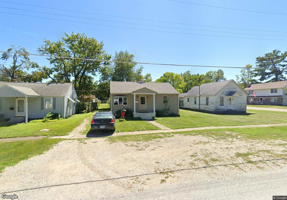 603 E Newkirk St, Tuscola, IL 61953 - photo 1