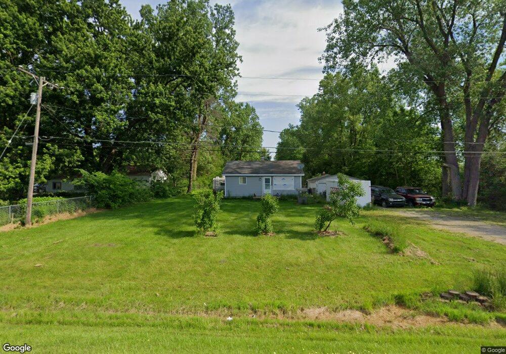 2107 E Wilson Rd, Clio, MI 48420 - photo 1