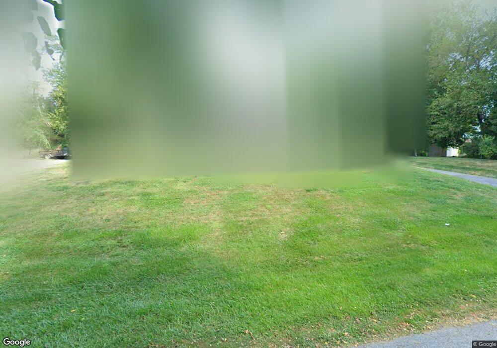 8 Roundridge Rd, Lutherville Timonium, MD 21093 - photo 1