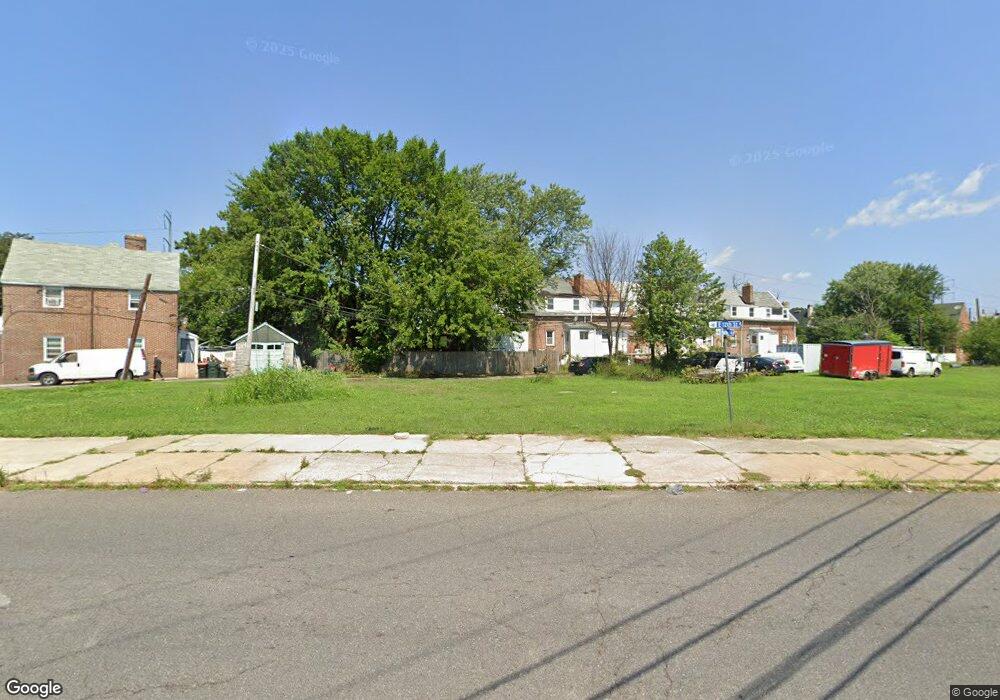 1220 E 12th St, Crum Lynne, PA 19022 - photo 1