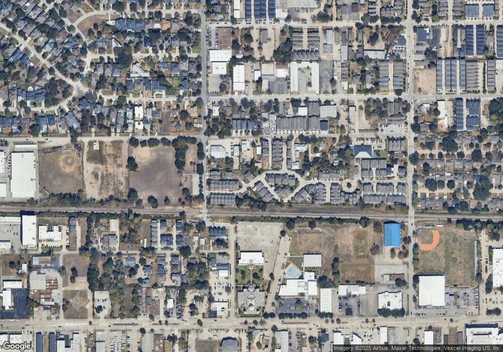 1112 Shepherd Oaks Dr, Houston, TX 77018 - photo 1