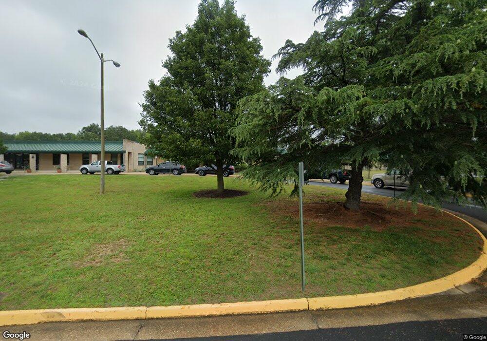 9600 Salem Church Rd, North Chesterfield, VA 23237 - photo 1