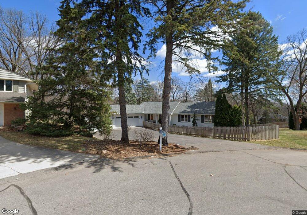 4742 Forest Cir, Minnetonka, MN 55345 - photo 1