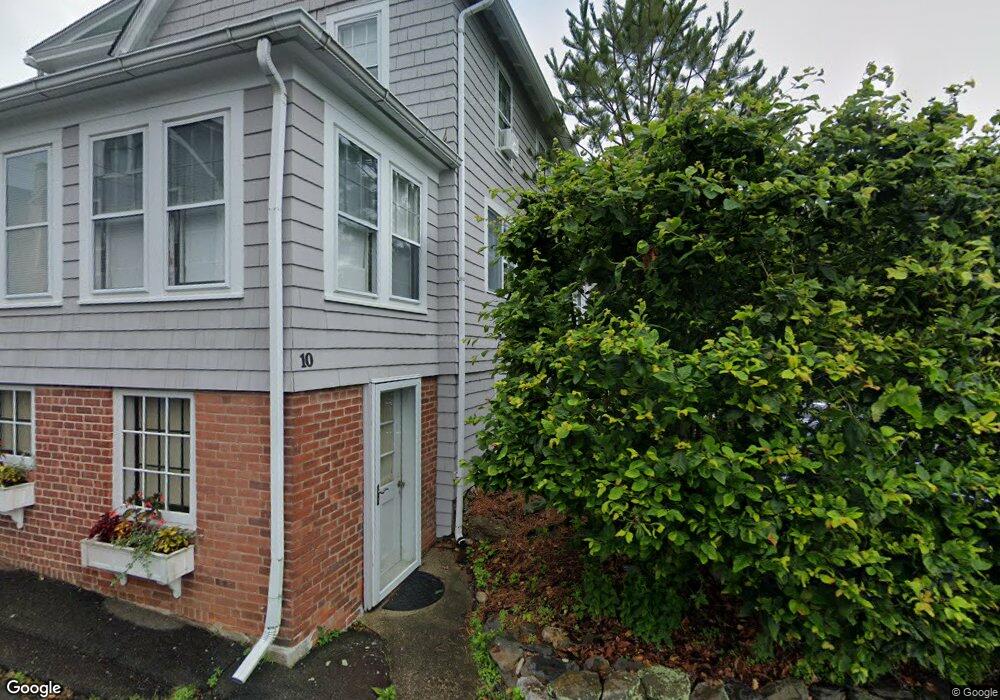 6 Maclean Place unit 10, Branford, CT 06405 - photo 1