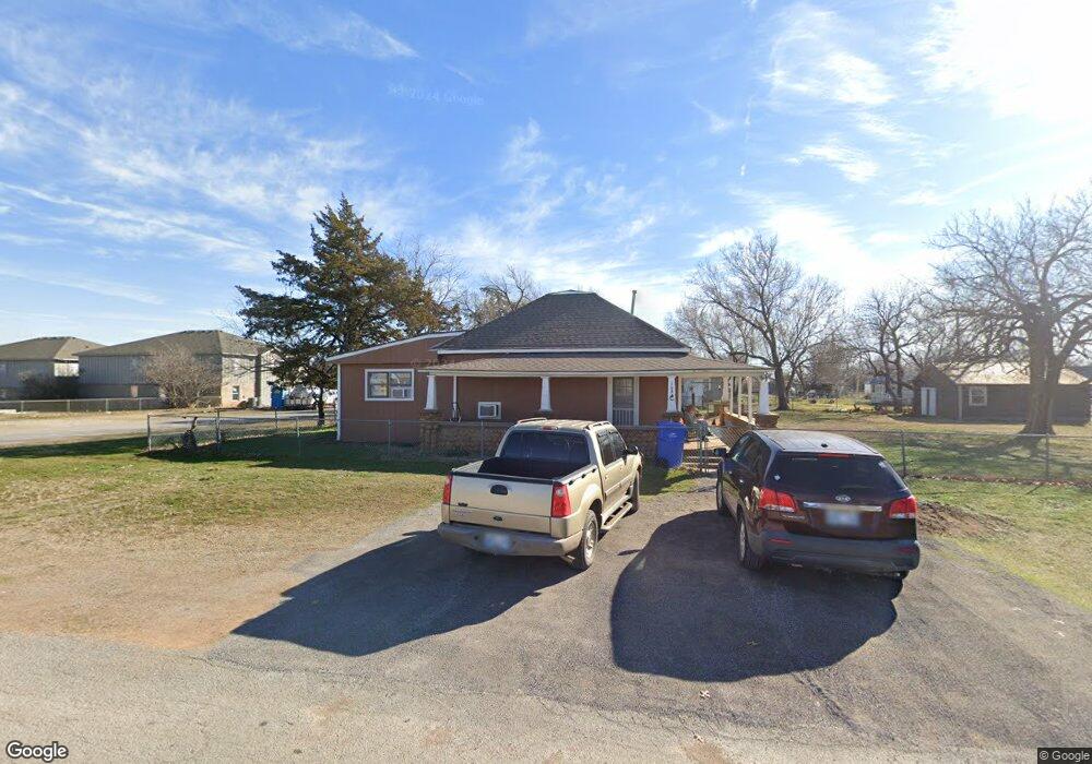 302 S 3rd St, Cache, OK 73527 - photo 1
