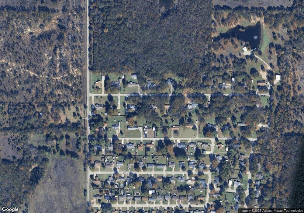 8 Town And Country Cir, Ardmore, OK 73401 - photo 1