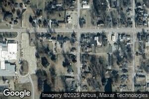 46 S 8th St, Albion, IL 62806