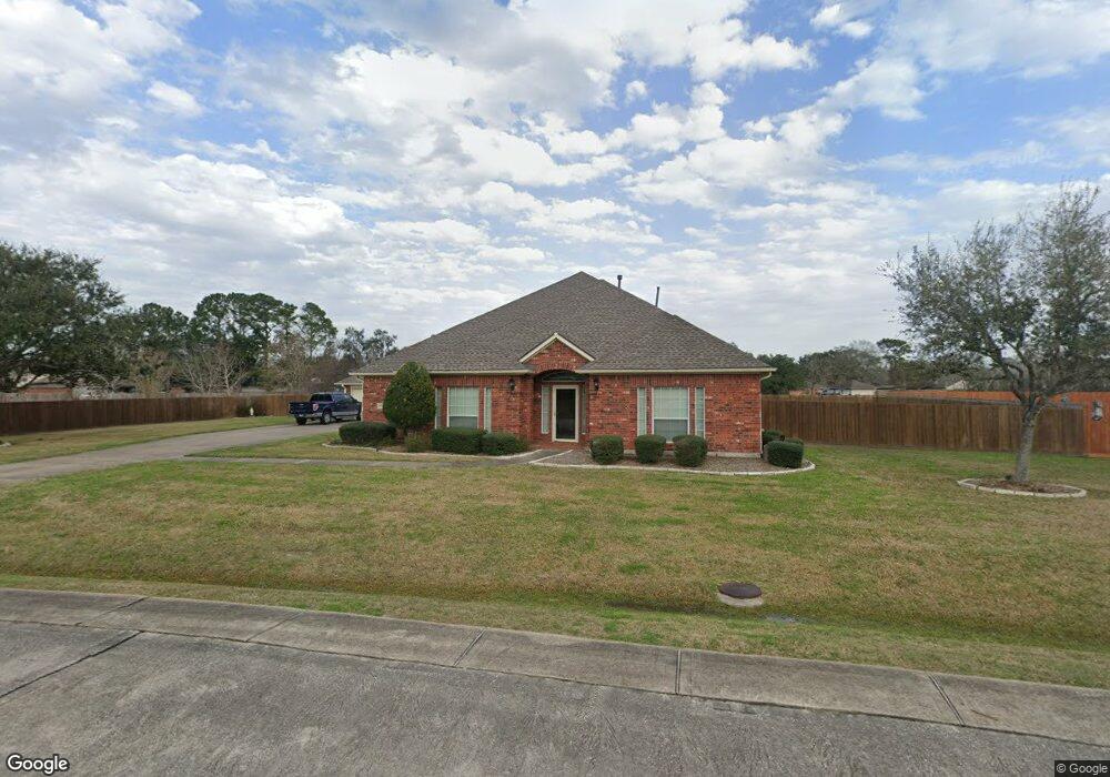 4037 Wildflower Ln, Alvin, TX 77511 - photo 1