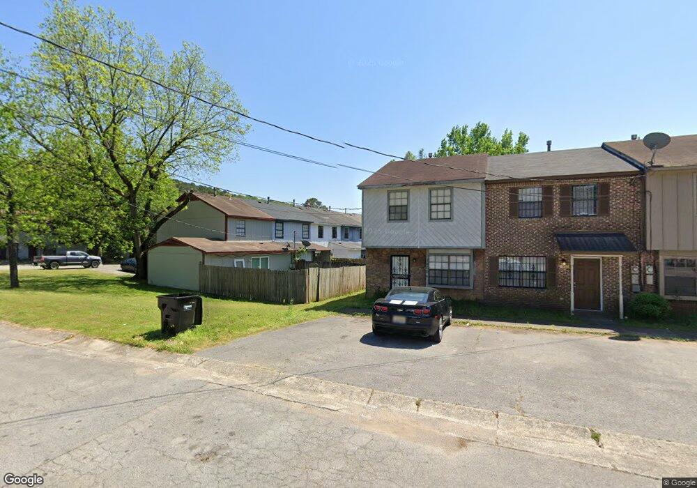 1950 Springlake Ct, Birmingham, AL 35215 - photo 1