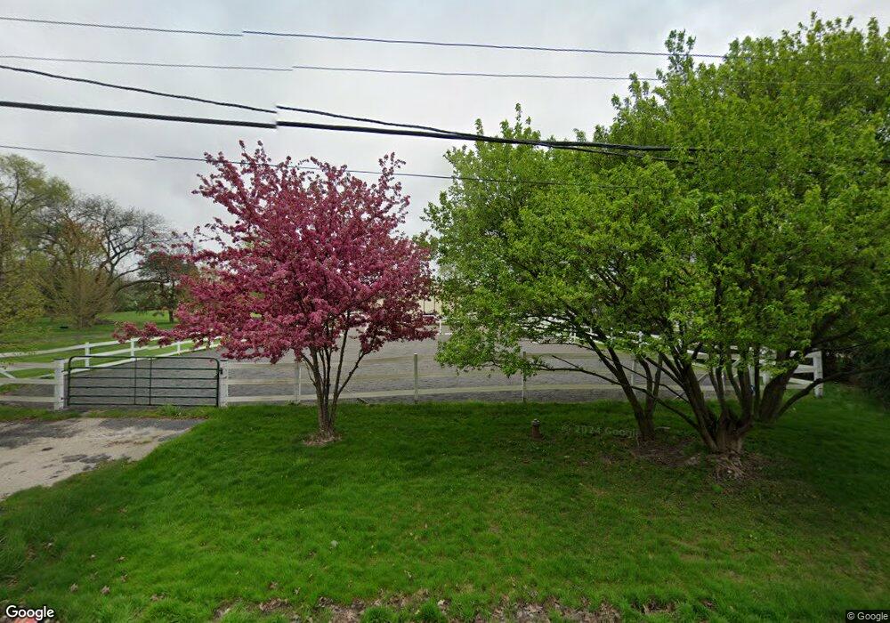 2S337 Hart Rd, Batavia, IL 60510 - photo 1