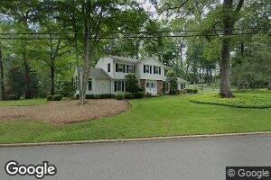 45 Kenwood Dr, Woodcliff Lake, NJ 07677