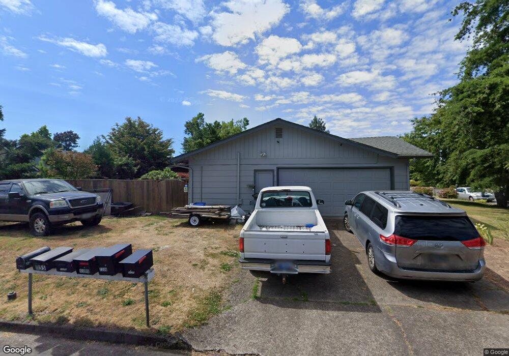1137 Diamond St, Springfield, OR 97477 - photo 1