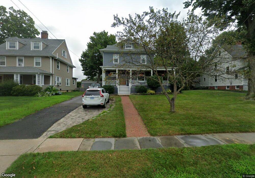 44 Whiting Ln, West Hartford, CT 06119 - photo 1