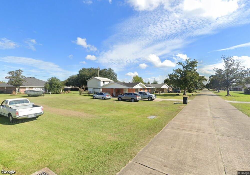 605 Kenney St, Houma, LA 70364 - photo 1