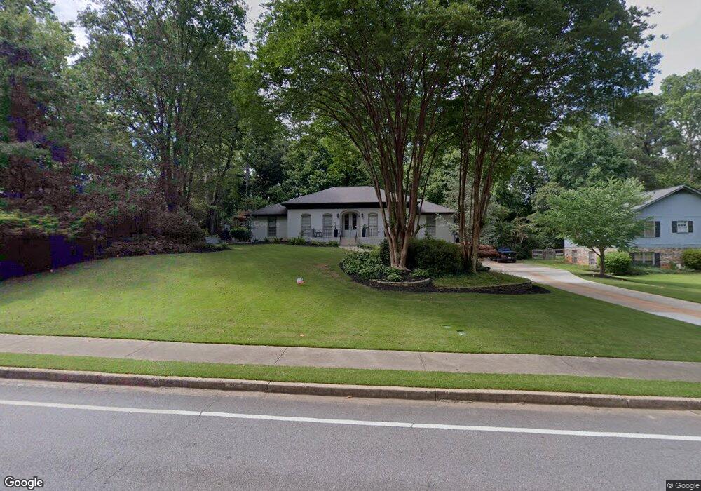 210 Hembree Rd, Roswell, GA 30075 - photo 1