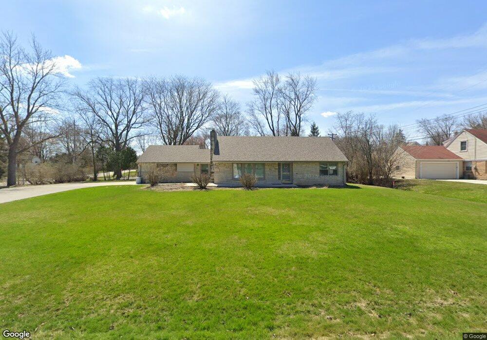 12405 Centa Ln, Elm Grove, WI 53122 - photo 1