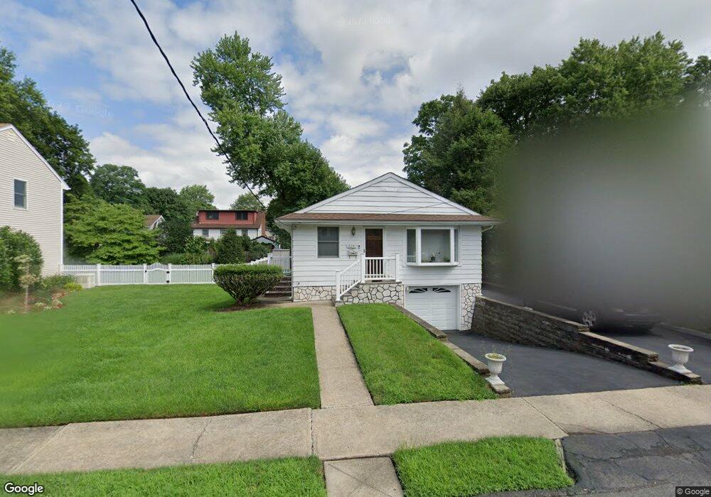 528 Hermann Ave, Rivervale, NJ 07675 - photo 1