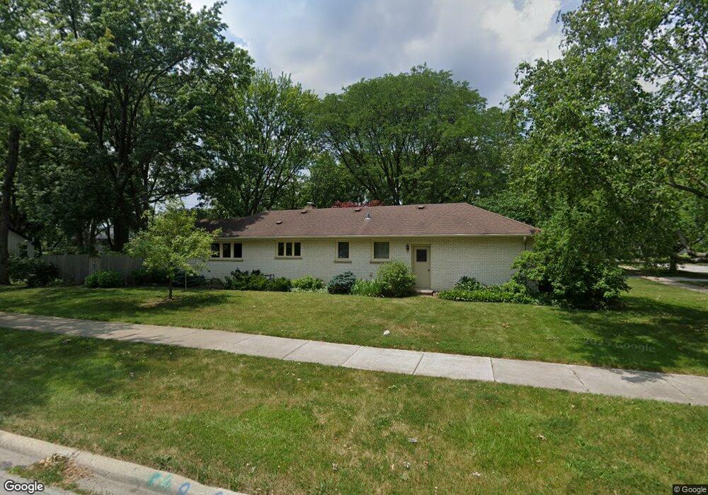 1036 Elizabeth Ave, Naperville, IL 60540 - photo 1