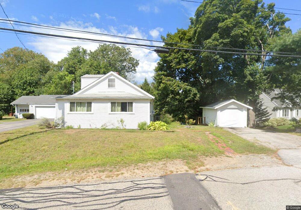 75 Hobart St, Hingham, MA 02043 - photo 1