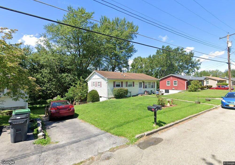 15 Fleetwood Dr, Newburgh, NY 12550 - photo 1