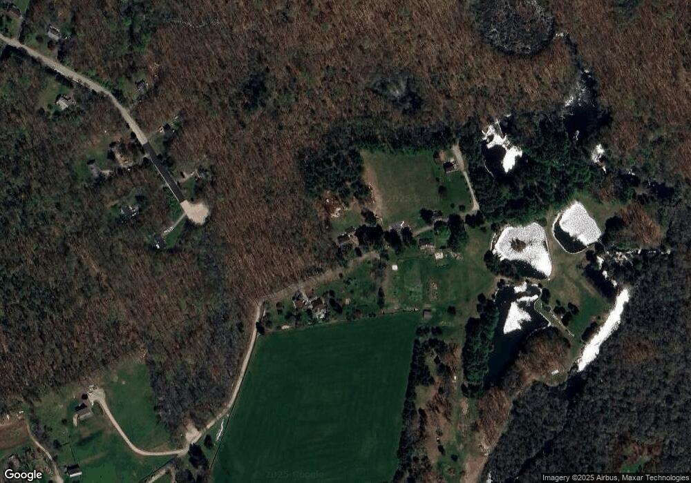 138 Miner Pentway, Pawcatuck, CT 06379 - photo 1