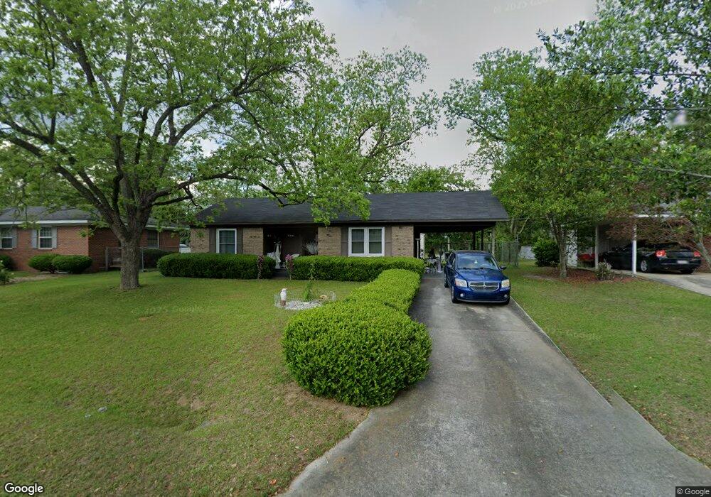 121 Grove Ave, Fitzgerald, GA 31750 - photo 1