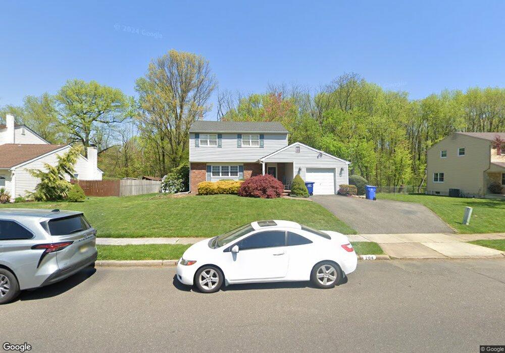 204 Swedes Run Dr, Delran, NJ 08075 - photo 1