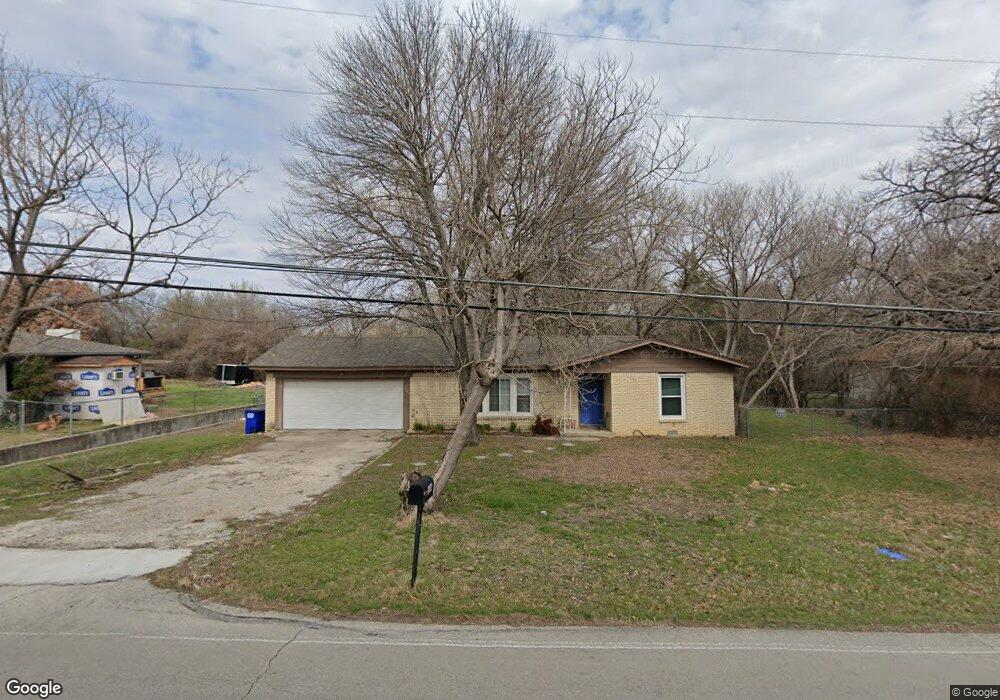 504 Walnut Creek Dr, Azle, TX 76020 - photo 1