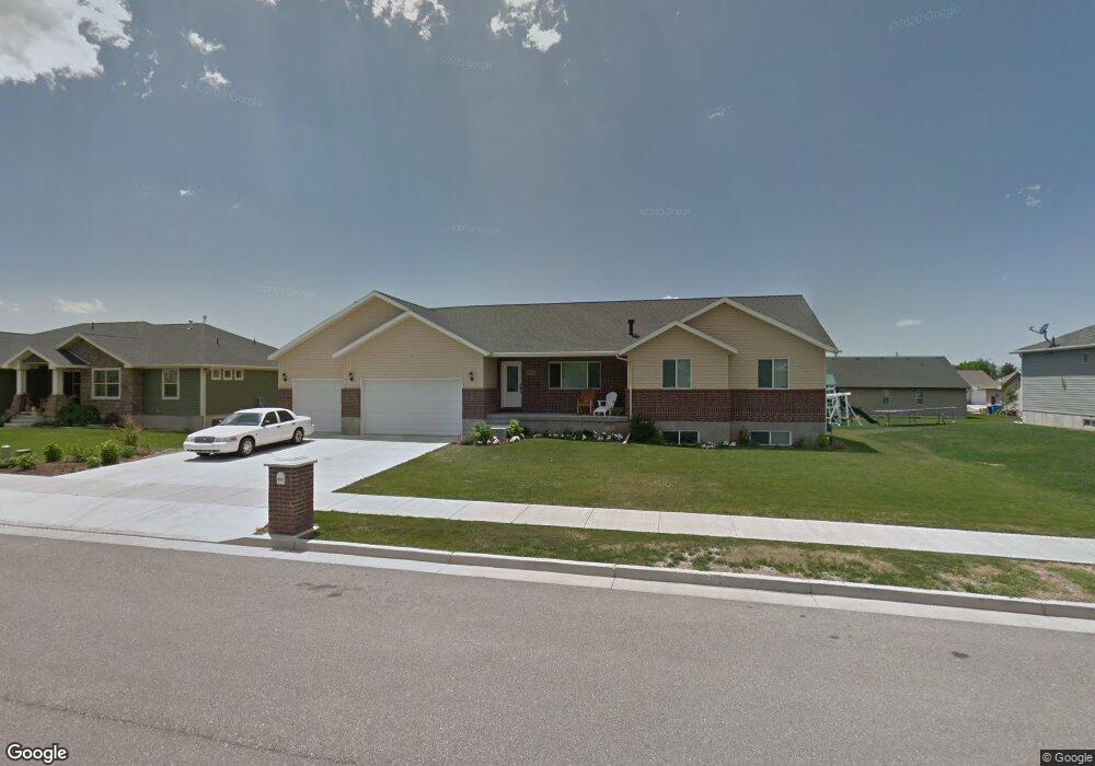 611 N 100 E, Smithfield, UT 84335 - photo 1