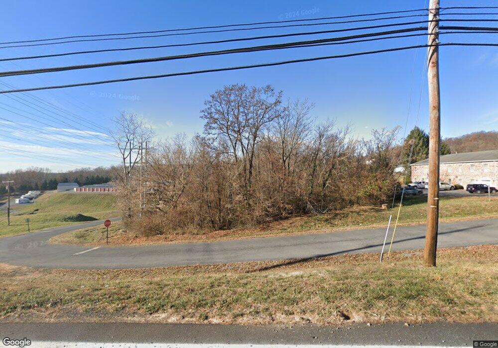 2521 E Market St, Harrisonburg, VA 22801 - photo 1