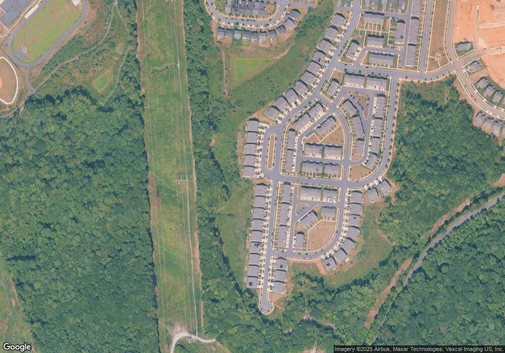 2256 Red Pine Loop, Dumfries, VA 22026 - photo 1