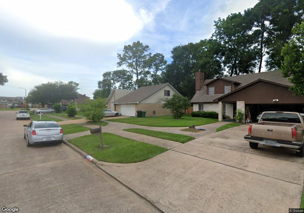 5414 Oak Cove Dr, Houston, TX 77091 - photo 1