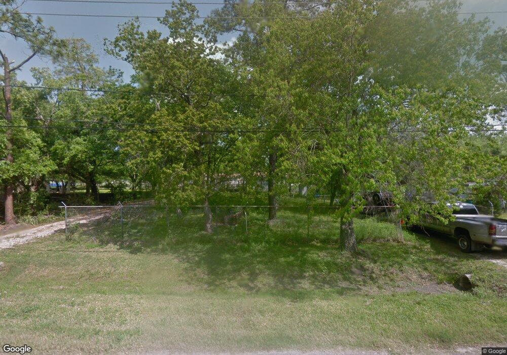 5925 Cottonwood St, Pearland, TX 77584 - photo 1