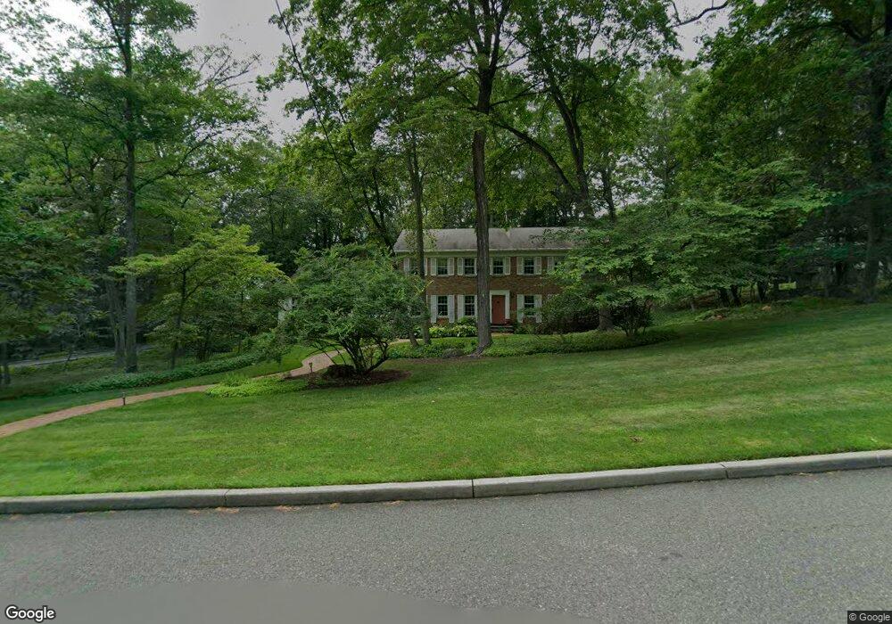 844 Huron Rd, Franklin Lakes, NJ 07417 - photo 1