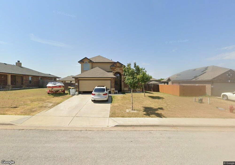 405 Kayla St, Troy, TX 76579 - photo 1