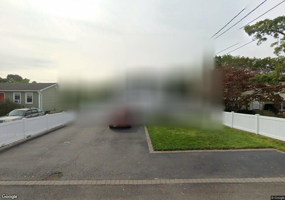 112 Moffitt Blvd, Islip, NY 11751 - photo 1