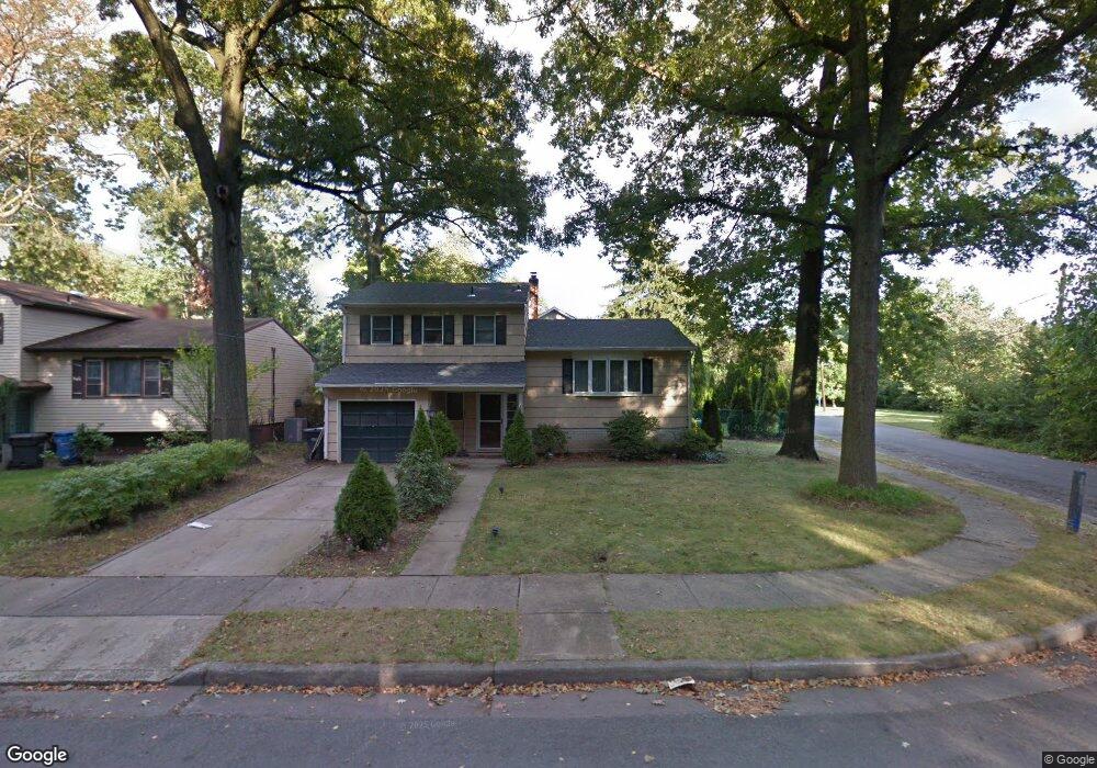 4 Herold Place, Metuchen, NJ 08840 - photo 1