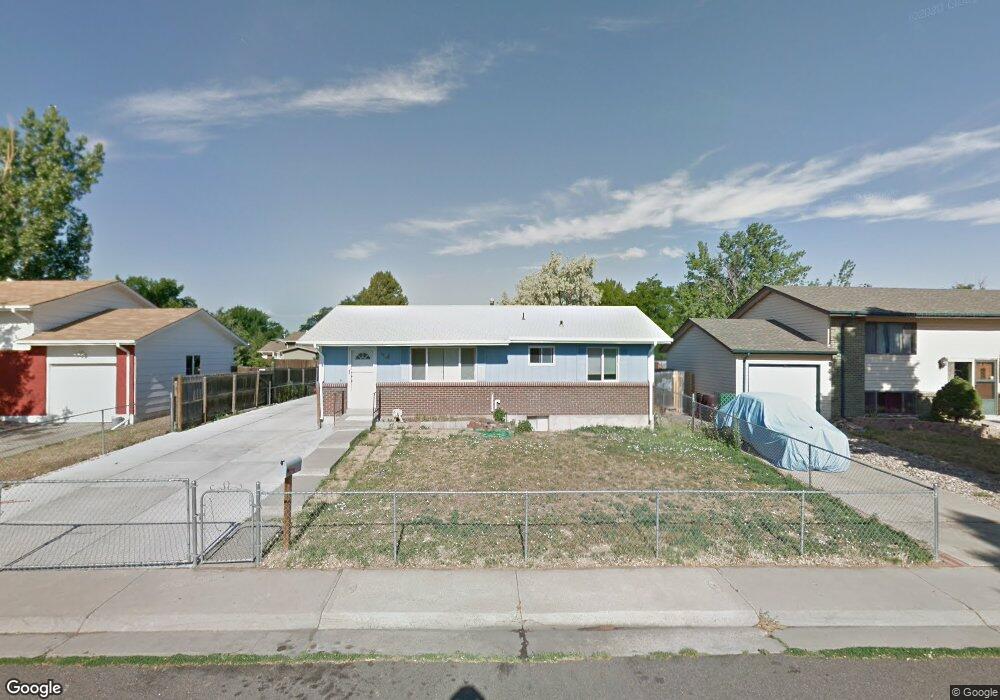 991 Ouray St, Aurora, CO 80011 - photo 1