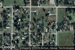 613 E C St, Pomona, KS 66076
