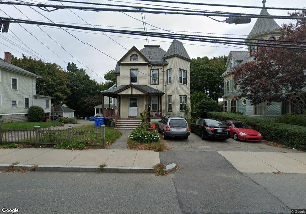 363 Crescent St unit In law, Waltham, MA 02453 - photo 1