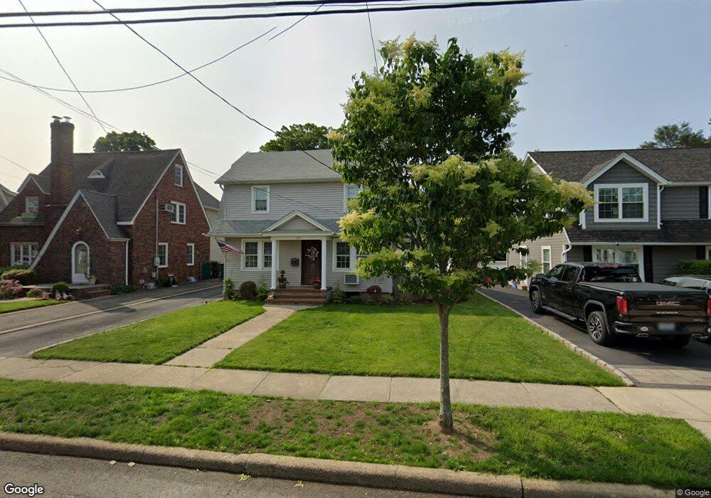 159 Ferncroft Rd, Mineola, NY 11501 - photo 1