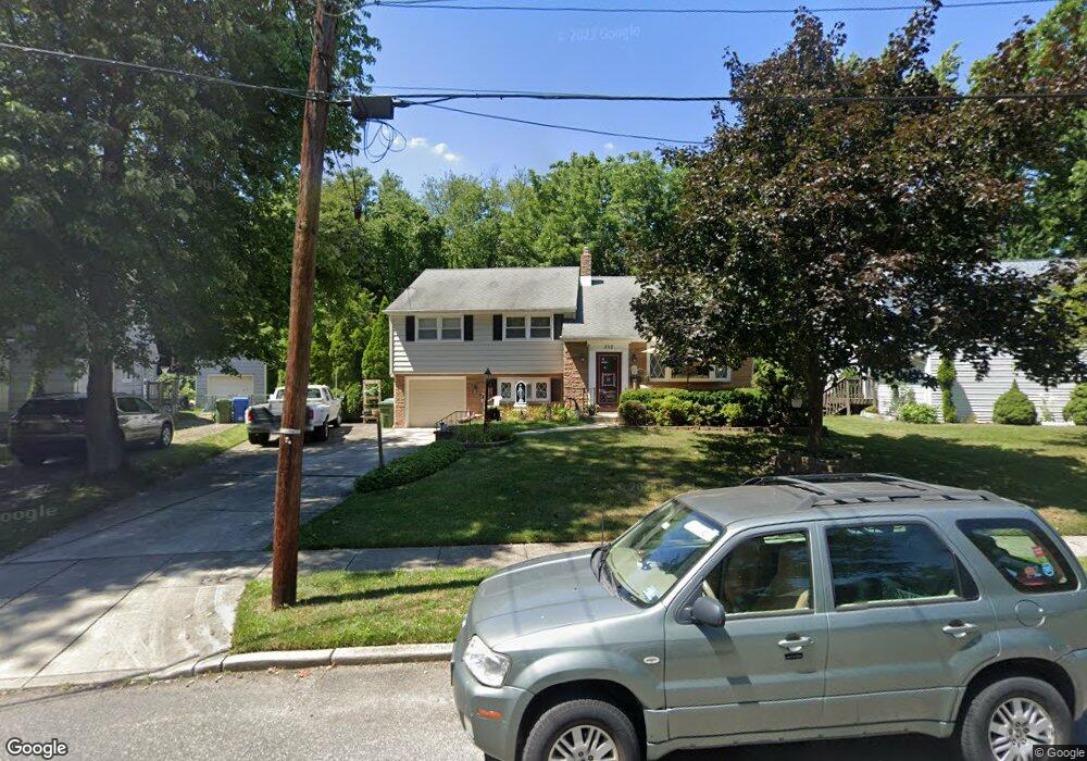 312 N Woodstock Dr, Cherry Hill, NJ 08034 - photo 1