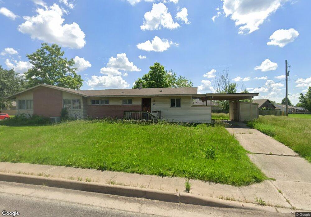 7207 SW Montara Pkwy, Topeka, KS 66619 - photo 1