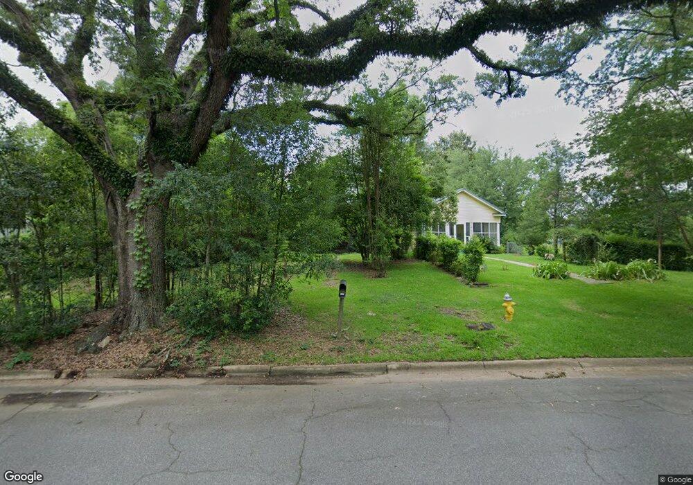 215 W 2nd Ave, Albany, GA 31701 - photo 1