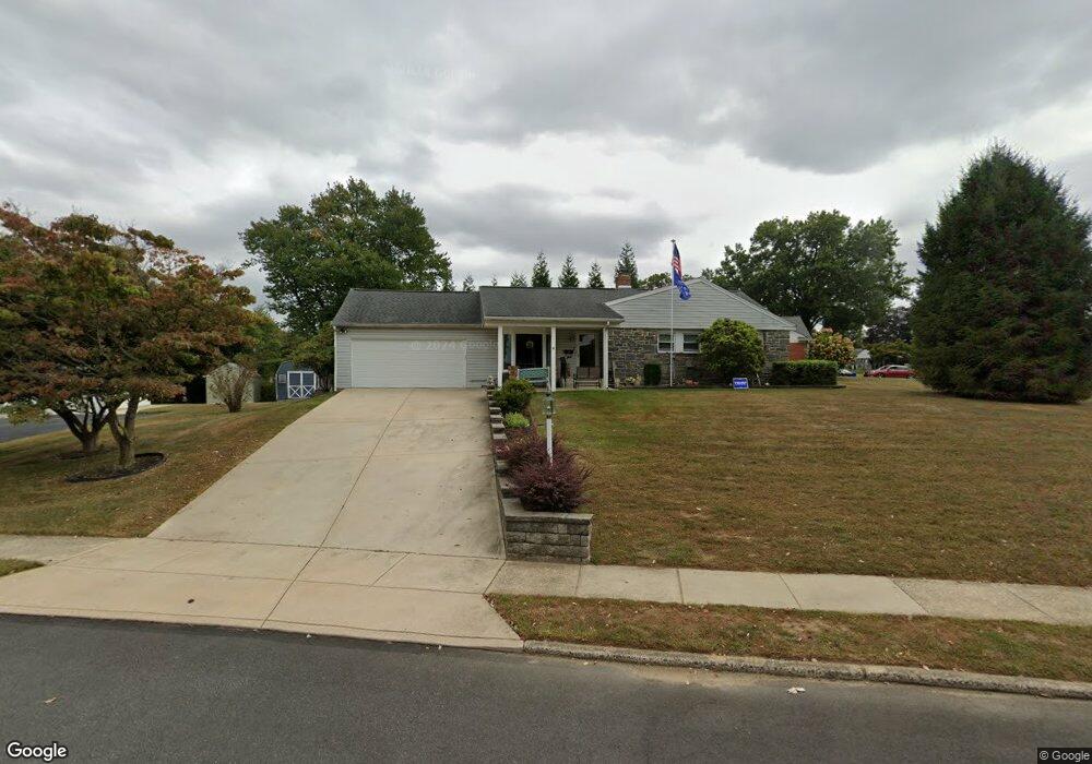 417 Yale Ave, Broomall, PA 19008 - photo 1